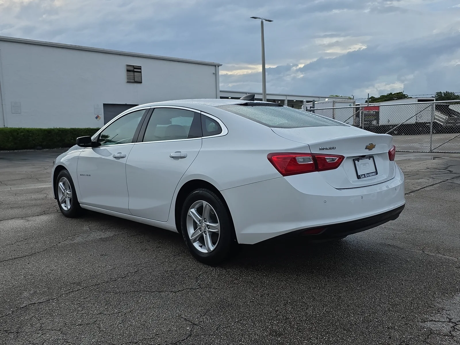 2023 Chevrolet Malibu FL photo 5