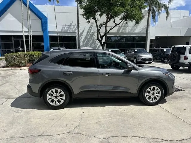 2025 Ford Escape Active photo 36