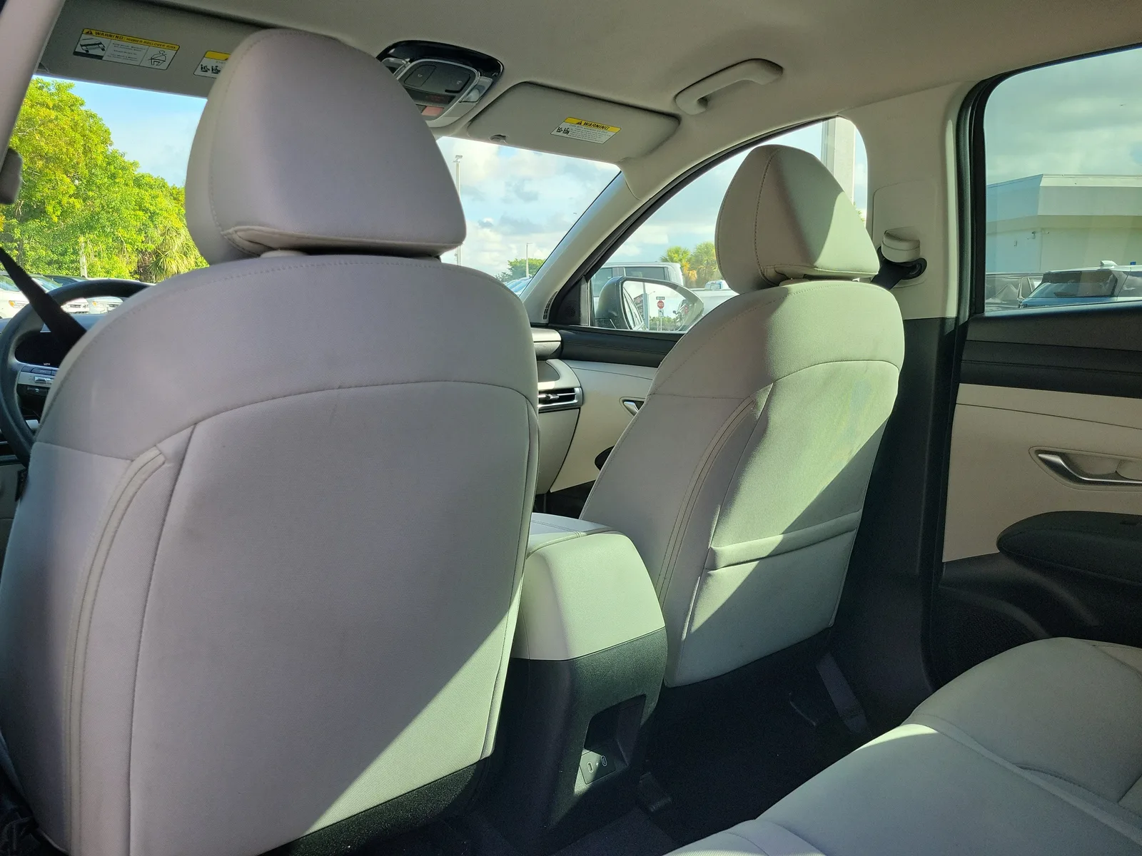 2025 Hyundai Tucson SE photo 15