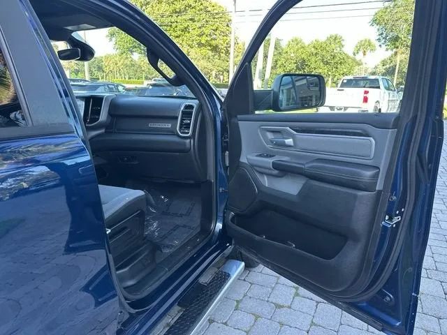 2022 RAM 1500 Big Horn photo 23