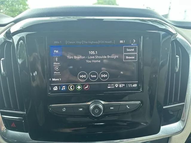 2023 Chevrolet Traverse LS photo 25