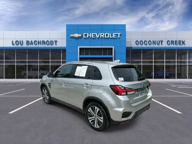 2025 Mitsubishi Outlander Sport S photo 6
