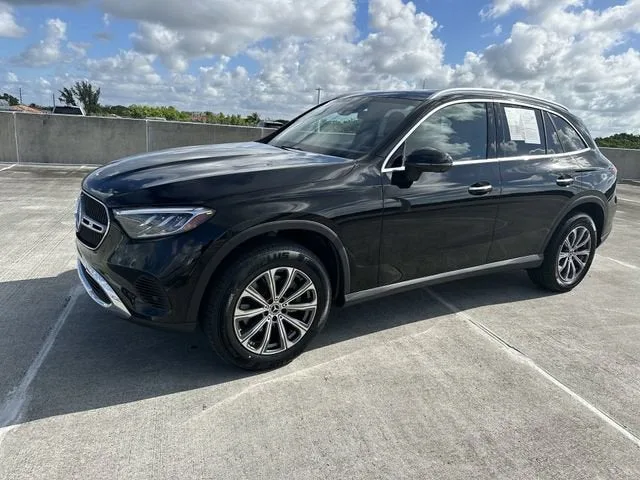 2023 Mercedes-Benz GLC GLC 300 photo 31