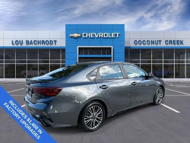 2024 Kia Forte GT-Line photo 8