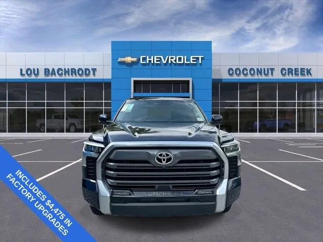 2022 Toyota Tundra 4WD Limited photo 3