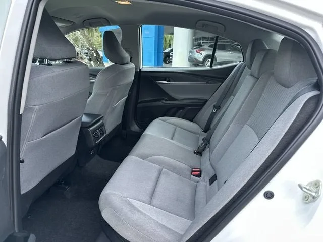 2025 Toyota Camry LE photo 27