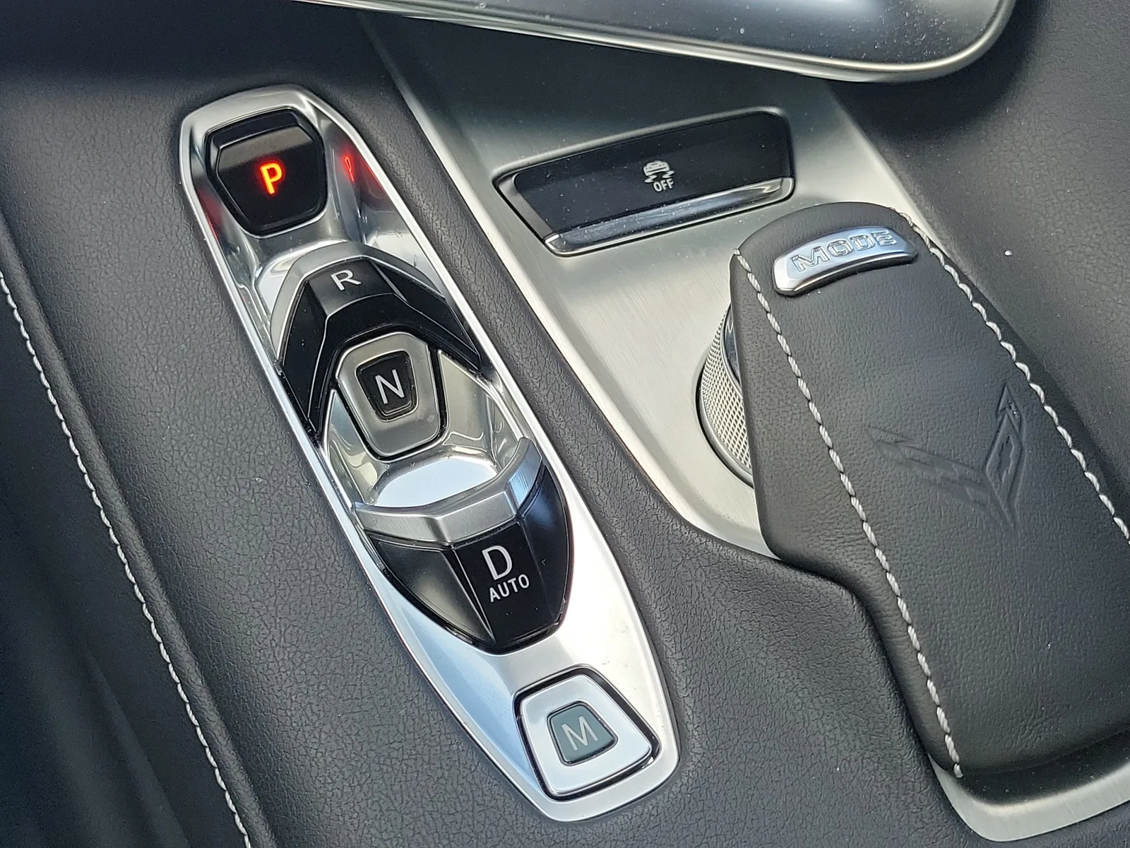 2024 Chevrolet Corvette E-Ray 1LZ photo 31