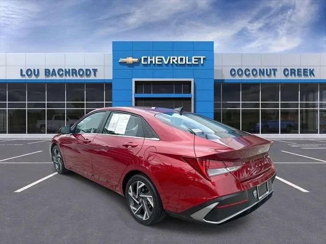 2025 Hyundai Elantra SEL Convenience photo 6