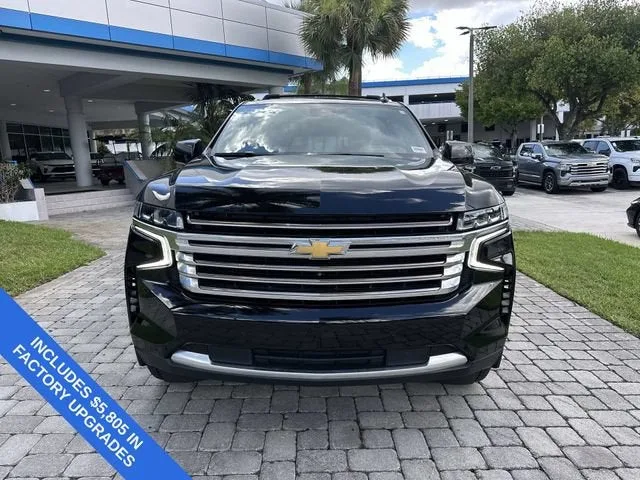 2024 Chevrolet Suburban High Country photo 18