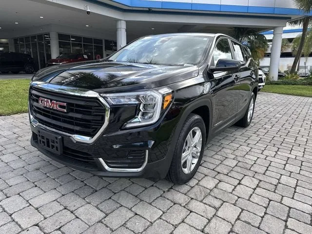 2024 GMC Terrain SLE photo 20