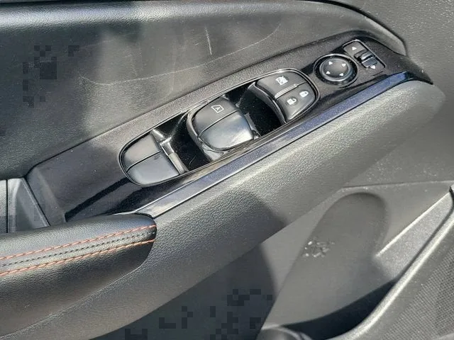 2024 Nissan Altima 2.5 SR photo 24