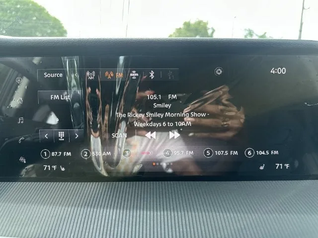 2025 Nissan Murano SV photo 25