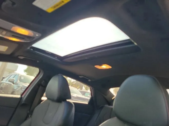 2021 Hyundai Elantra N Line photo 24