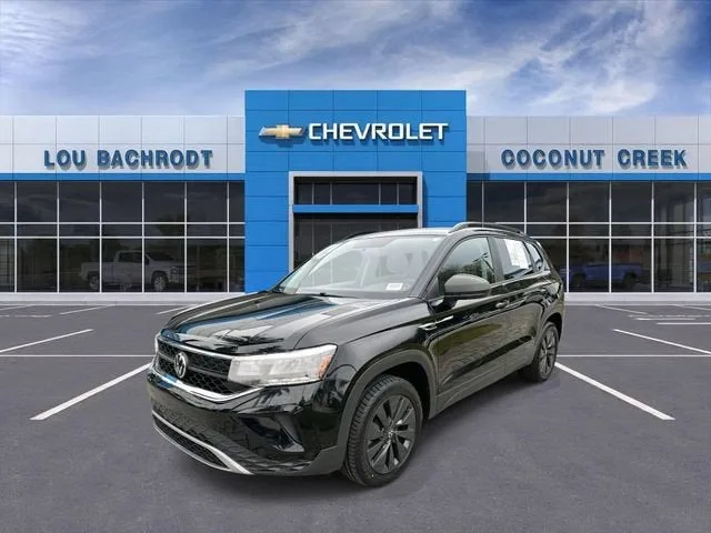 2022 Volkswagen Taos S photo 4