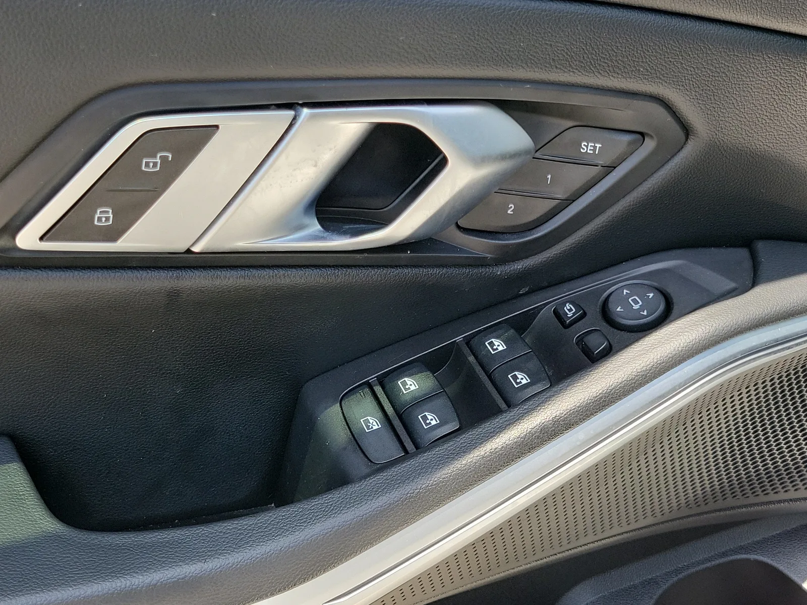 2023 BMW 3 Series 330i photo 23