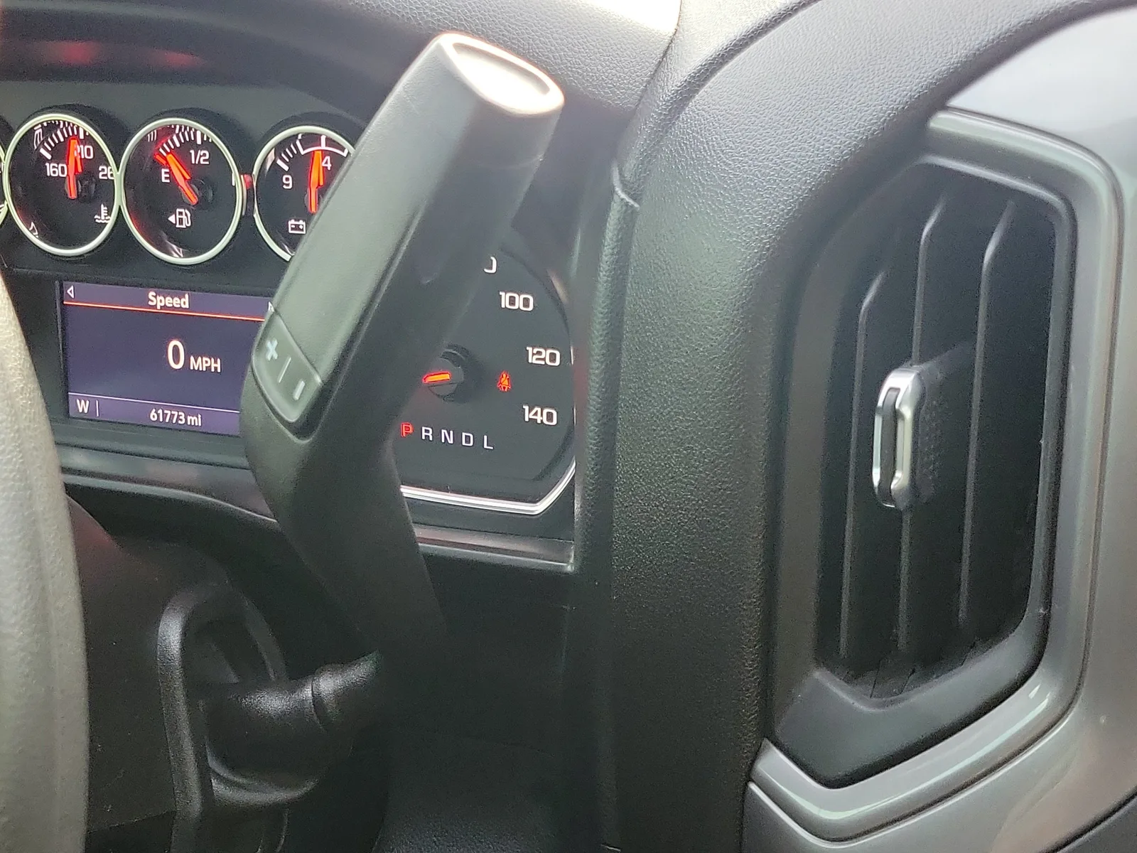2021 Chevrolet Silverado 1500 Custom photo 33