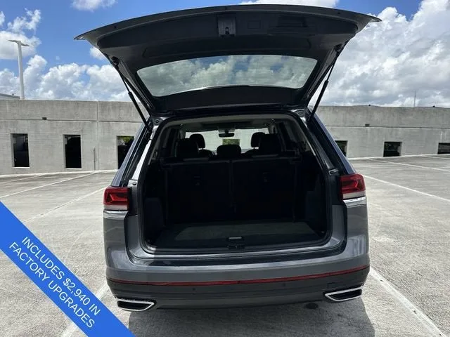 2022 Volkswagen Atlas 2.0T SE w/Technology photo 28