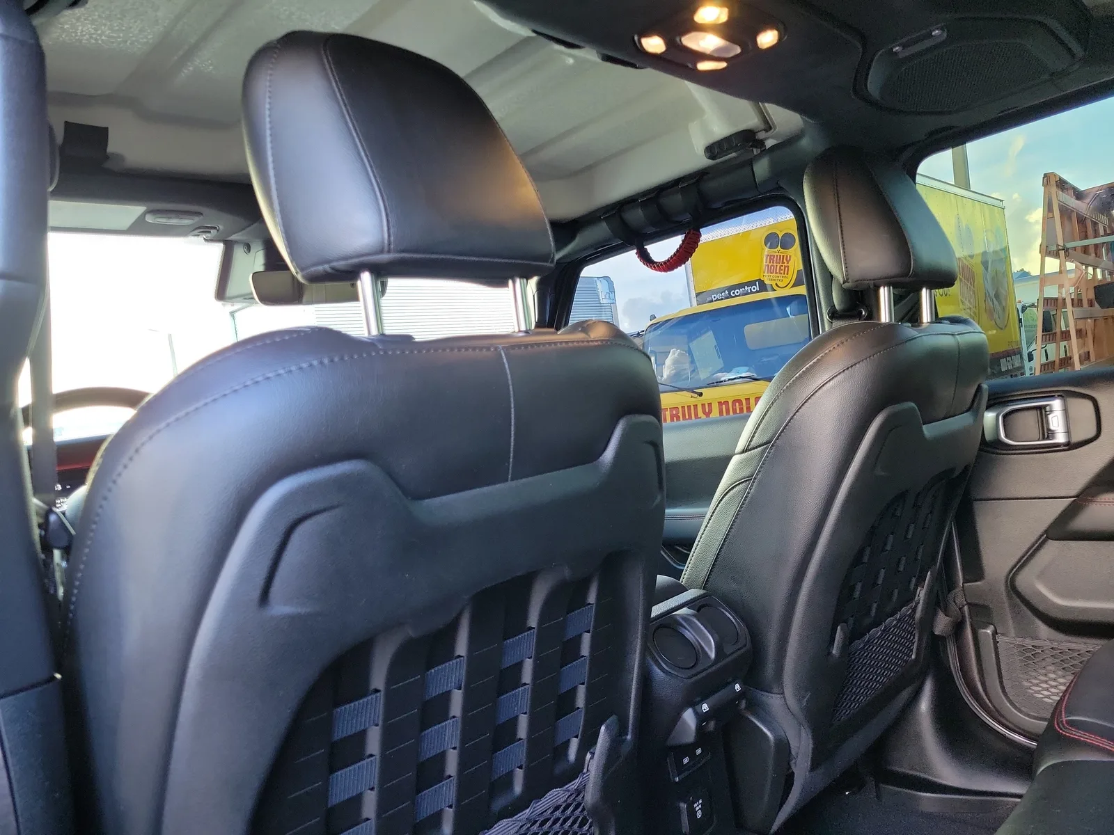 2021 Jeep Wrangler Unlimited Rubicon photo 15