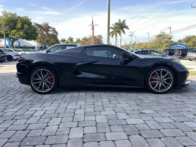 2023 Chevrolet Corvette Stingray 2LT photo 14