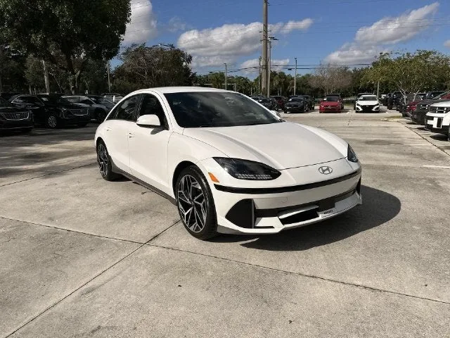 2023 Hyundai IONIQ 6 SEL photo 17