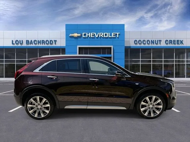 2021 Cadillac XT4 FWD Premium Luxury photo 9