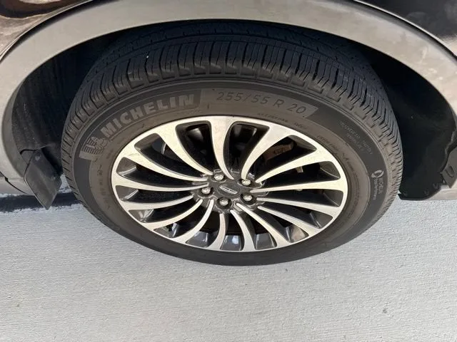 2023 Lincoln Aviator Reserve photo 23