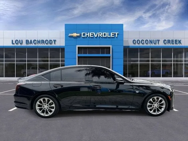 2022 Cadillac CT5 Sport photo 9