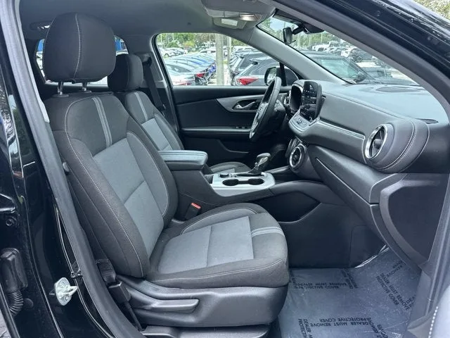 2025 Chevrolet Blazer 2LT photo 29