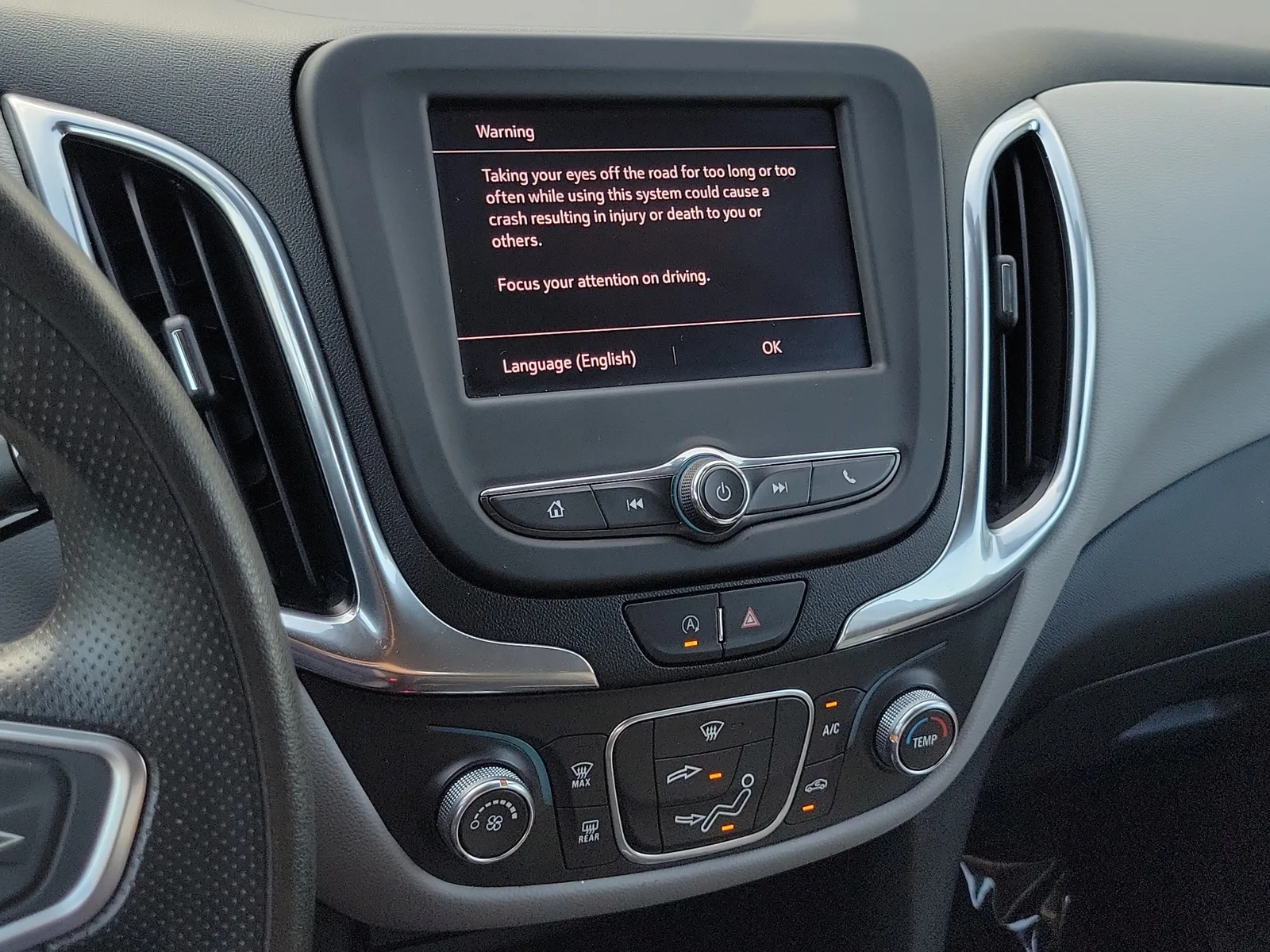 2022 Chevrolet Equinox LT photo 25