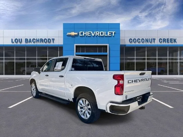 2025 Chevrolet Silverado 1500 Custom photo 6