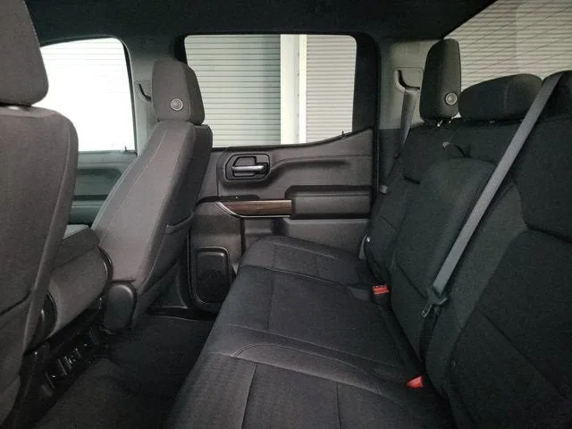 2022 Chevrolet Silverado 1500 LTD RST photo 13