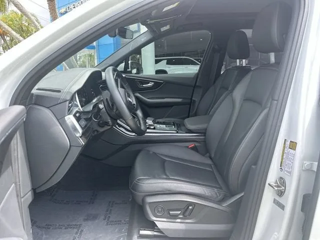 2025 Audi Q7 Premium Plus photo 30