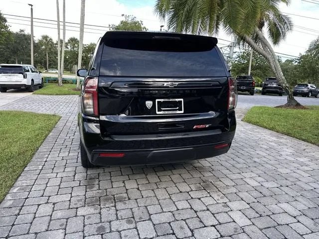 2023 Chevrolet Suburban RST photo 35