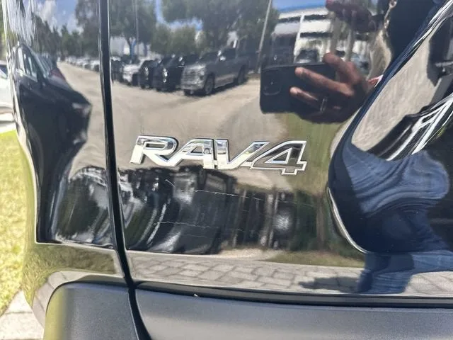 2024 Toyota RAV4 LE photo 39
