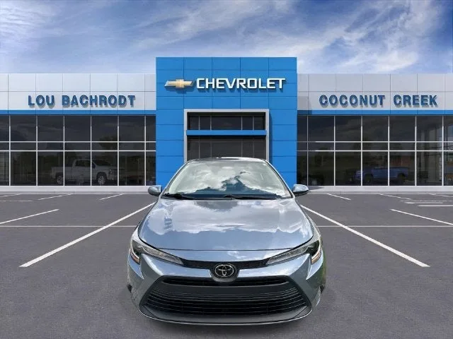 2024 Toyota Corolla LE photo 3