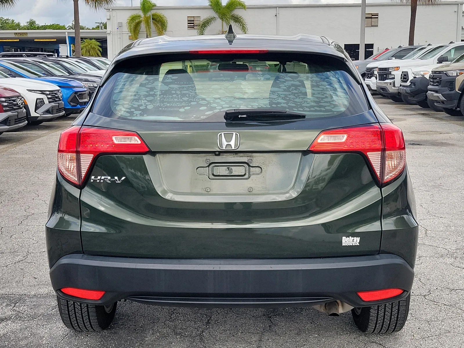 2017 Honda HR-V LX photo 4