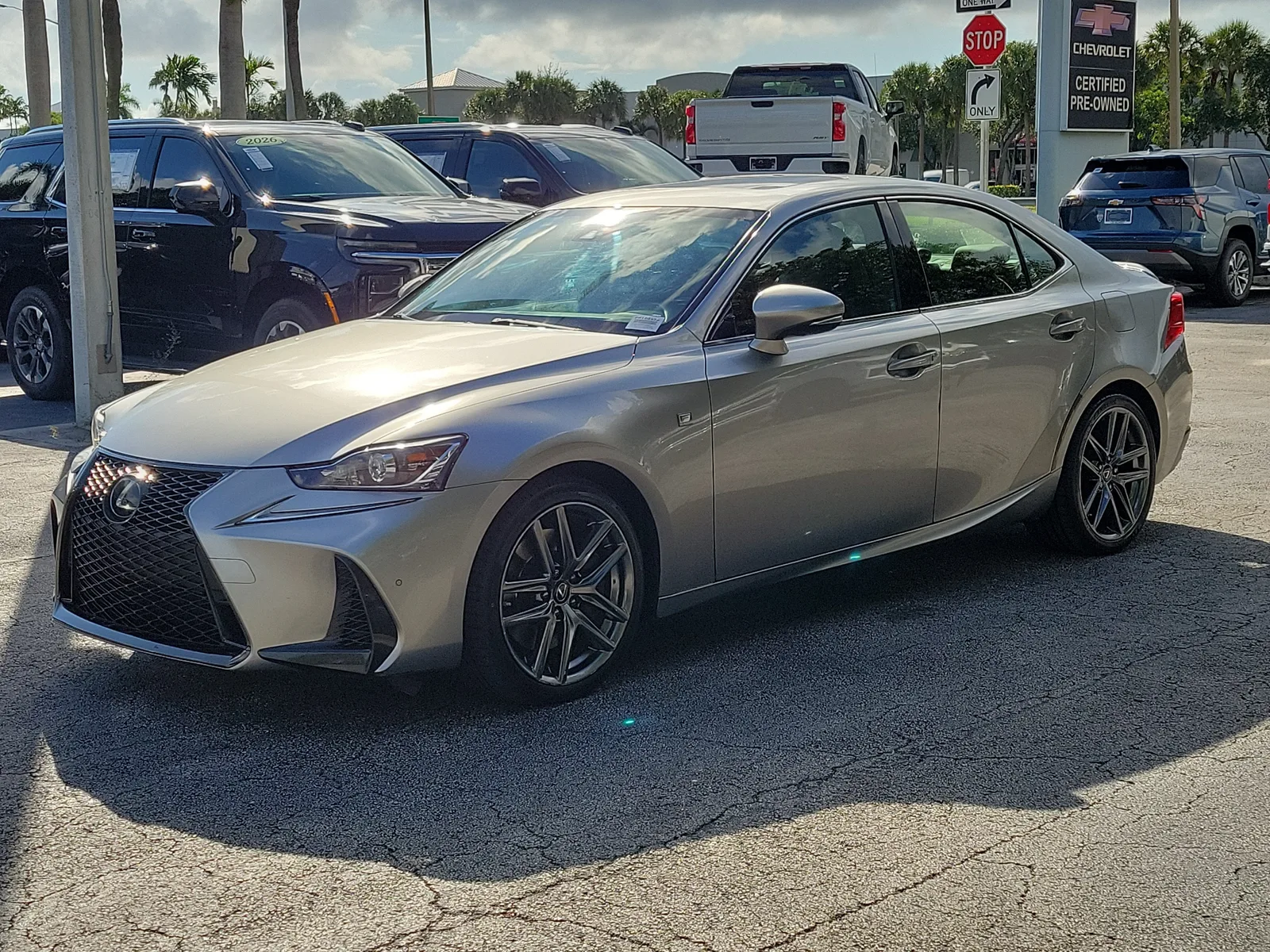 2020 Lexus IS IS 300 F SPORT photo 7