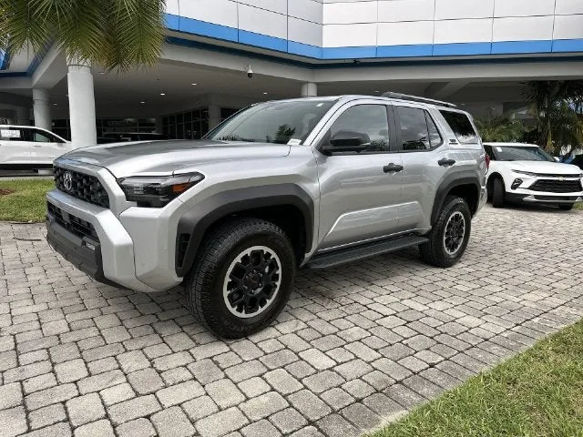 2025 Toyota 4Runner SR5 photo 21