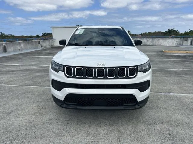 2023 Jeep Compass Sport photo 39