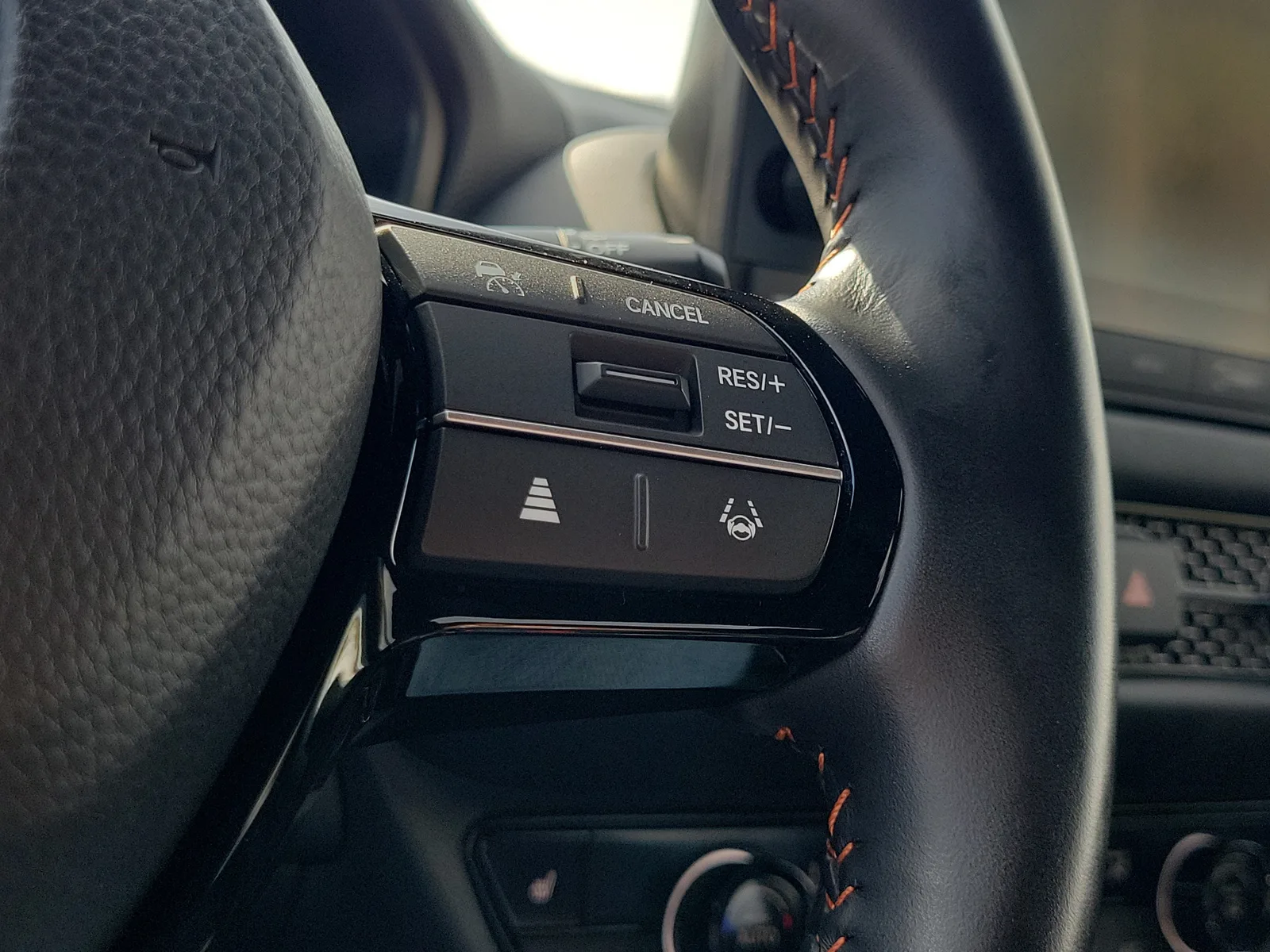 2025 Honda HR-V Sport photo 25
