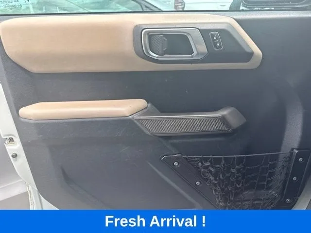 2023 Ford Bronco Base photo 12