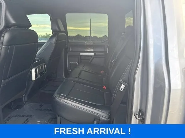 2022 Ford Super Duty F-250 SRW XL photo 3