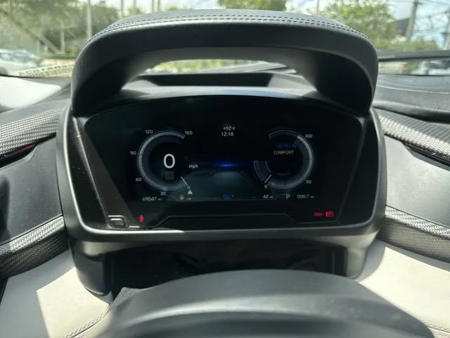 2019 BMW i8 2DR CPE photo 26