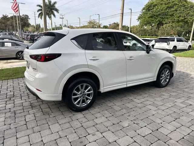 2024 Mazda CX-5 2.5 S Preferred Package photo 36