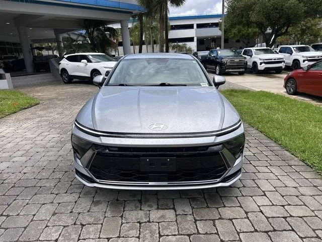 2024 Hyundai Sonata SEL photo 18