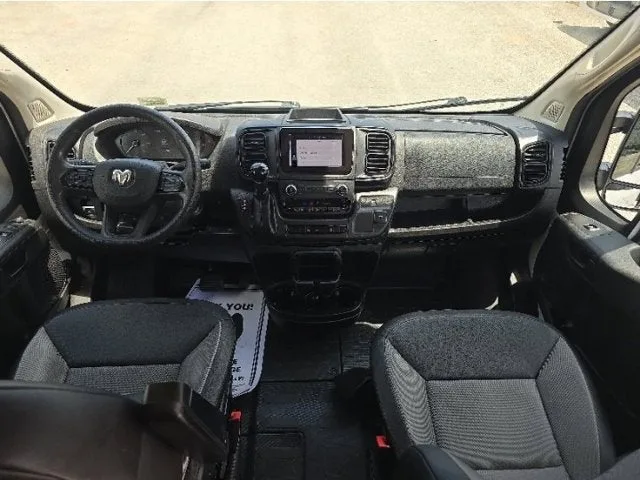 2025 RAM ProMaster Cargo Van Tradesman photo 18