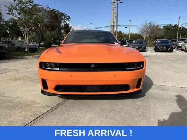 2025 Dodge Charger Daytona R/T photo 19