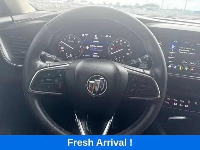 2023 Buick Envision Essence photo 6