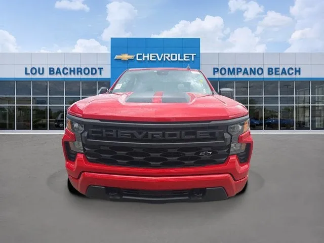 2022 Chevrolet Silverado 1500 Custom photo 3
