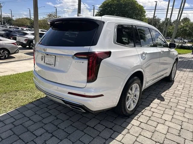 2024 Cadillac XT6 Luxury photo 34